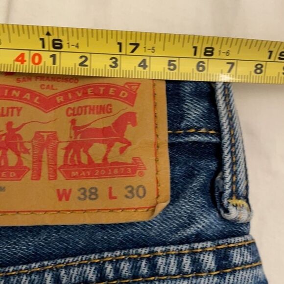 Levi's 550 Relaxed Fit Denim Blue Jeans Mens Size 38X30 - Picture 8 of 12